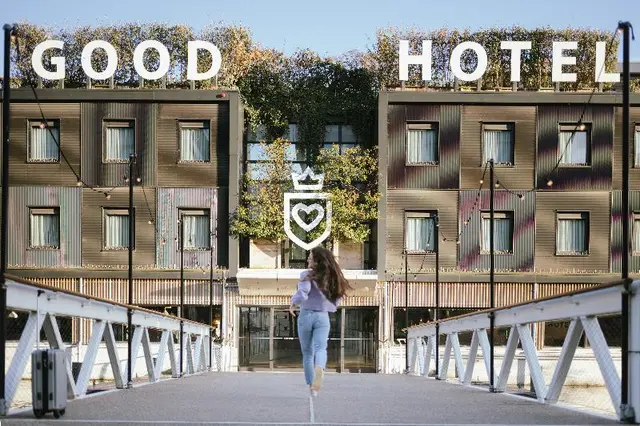 Good Hotel