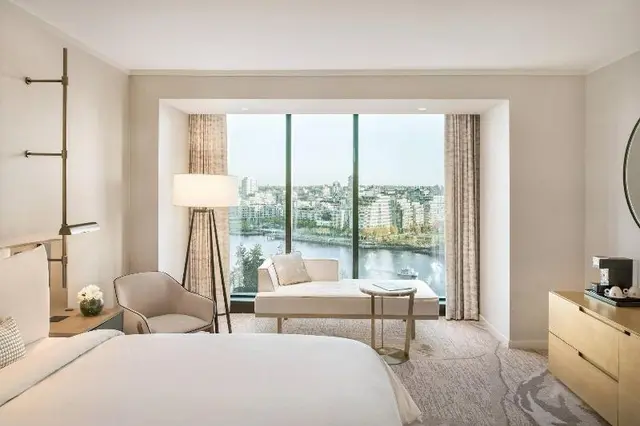 JW Marriott parq Vancouver