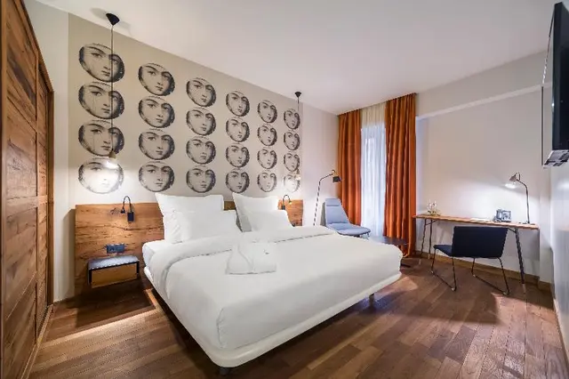 Shota@Rustaveli Boutique Hotel