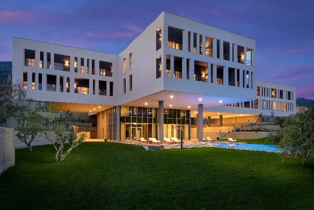 Salona Palace