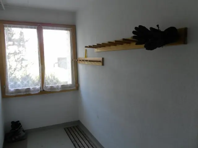 Aegertenstrasse 18 # 1 - Two Bedroom
