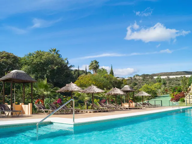 Aloha Hill Club Golf & Spa Apartments