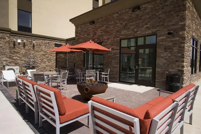 Hampton Inn Decatur Southeast