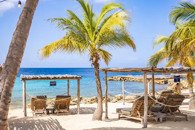 Bayside Boutique - Blue Bay Golf & Beach Resort