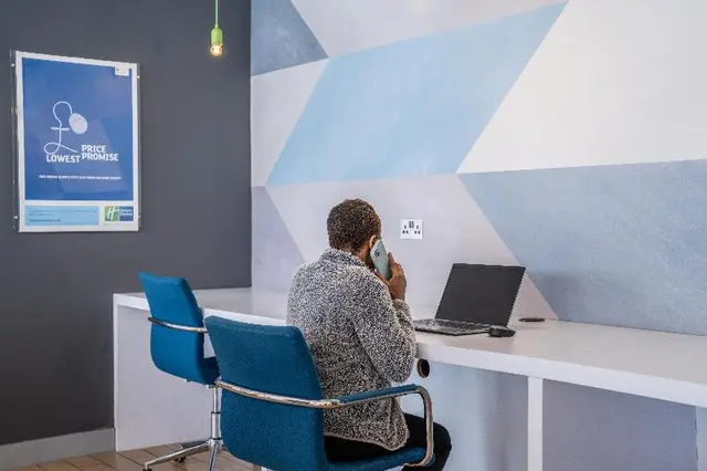 Holiday Inn Express Aberdeen Airport