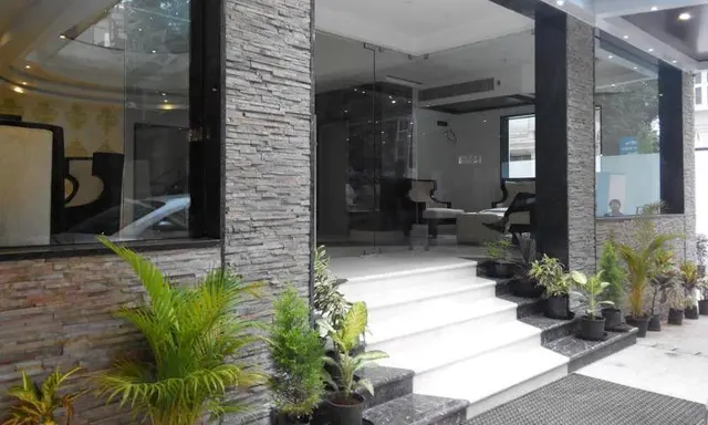 Akshaya Aura Hotel