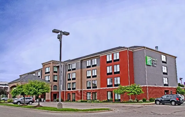 Holiday Inn Express Suites Cape Girardeau I-55 IHG
