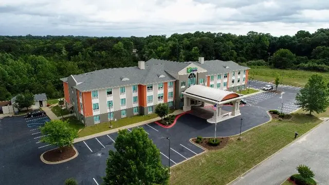 Holiday Inn Express & Suites Enterprise By IHG