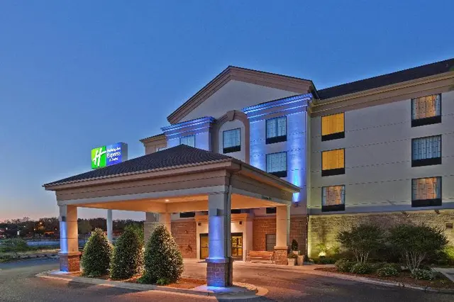 Holiday Inn Express & Suites Lawton-Fort Sill IHG
