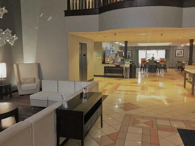 Holiday Inn Express and Suites Laurinburg