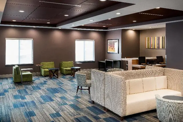Holiday Inn Express & Suites Ontario Airport IHG