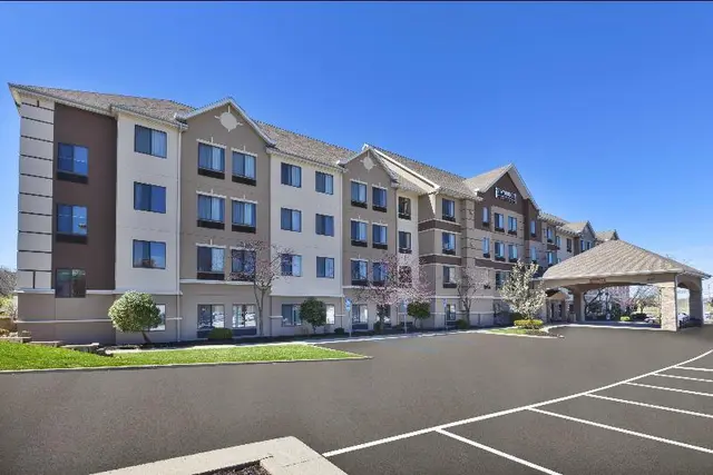 Staybridge Suites Columbia-Hwy 63 & I-70 By IHG