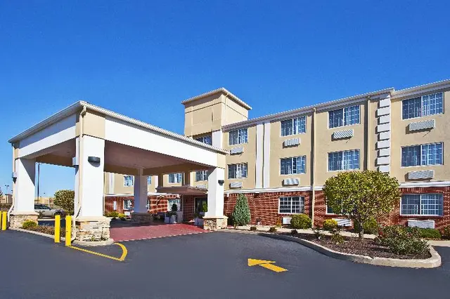 Holiday Inn Express & Suites Wabash