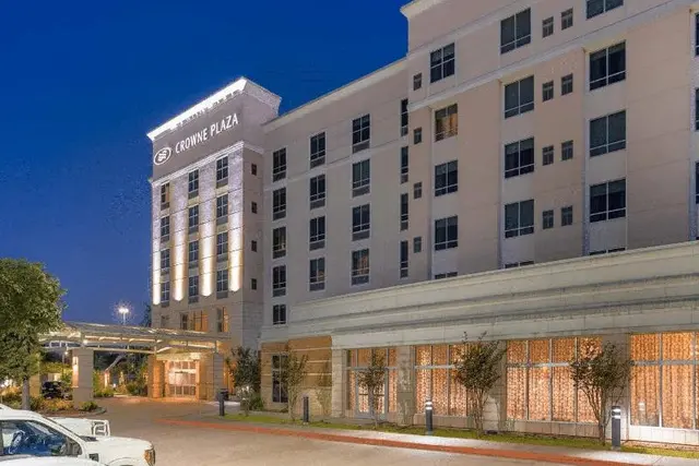 Crowne Plaza Shenandoah