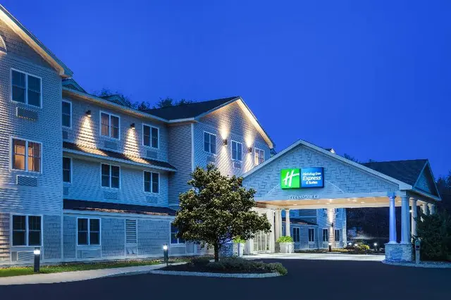 Holiday Inn Express & Sts Hampton South-Seabrook