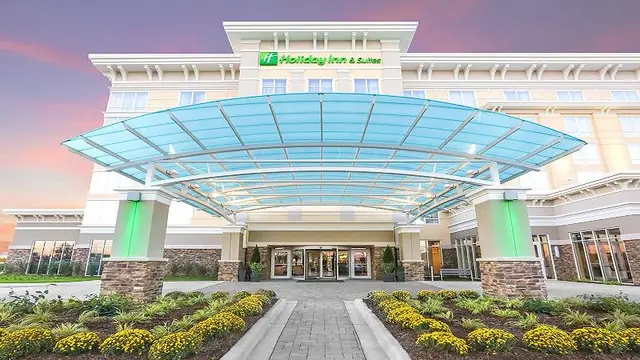 Holiday Inn & Suites East Peoria