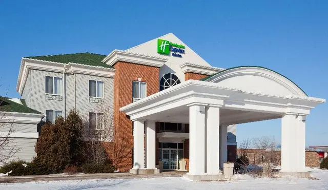 Holiday Inn Express and Suites Superior