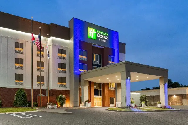 Holiday Inn Express & Sts Tuscaloosa University