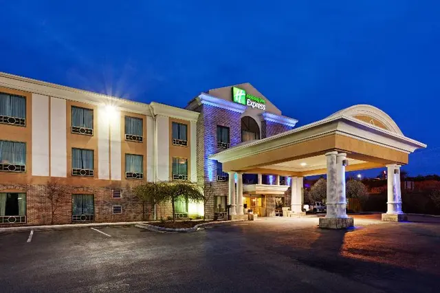 Holiday Inn Express & Suites Corbin By IHG