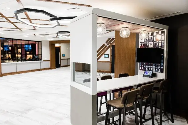 Crowne Plaza Lansing By IHG