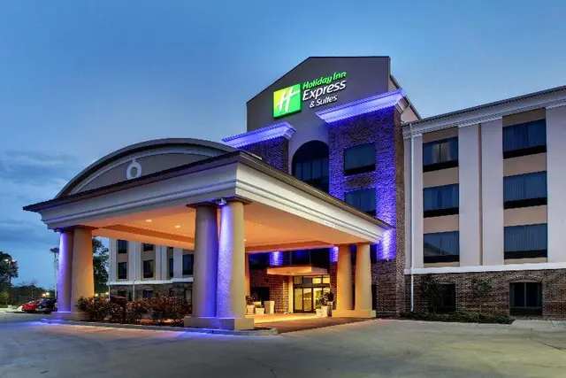 Holiday Inn Express & Suites Natchez South By IHG