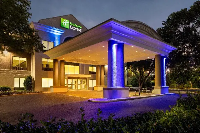 Holiday Inn Express & Suites Hagerstown By IHG