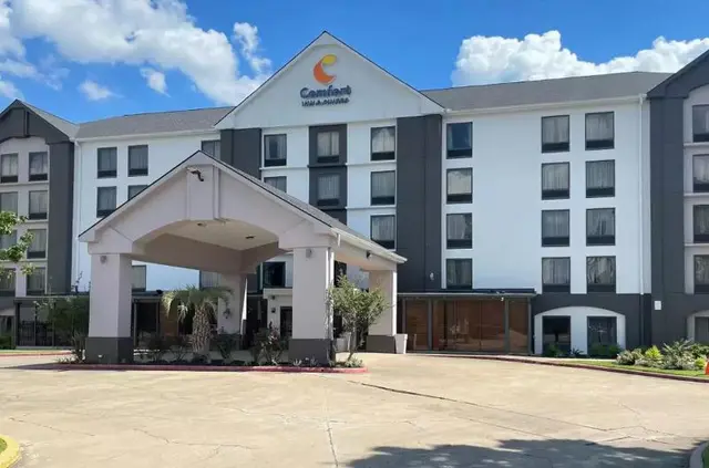Comfort InnSuites Houston I10 West Energy Corridor