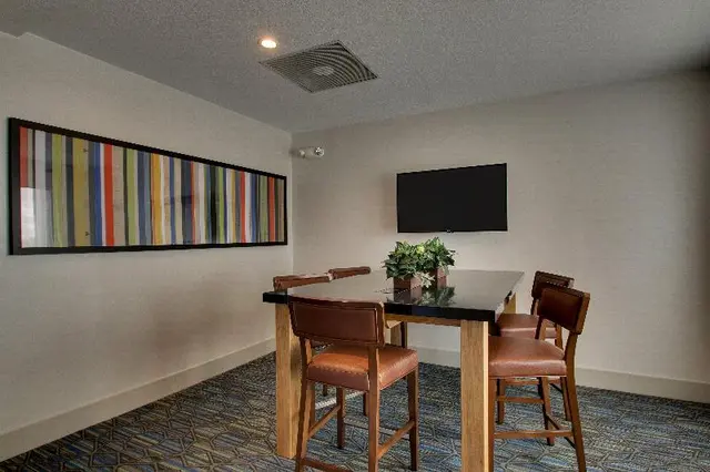Holiday Inn Express & Suites Morris By IHG
