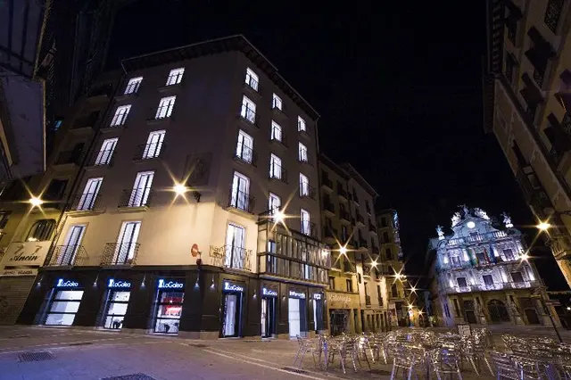 Hotel Pompaelo Urban Spa