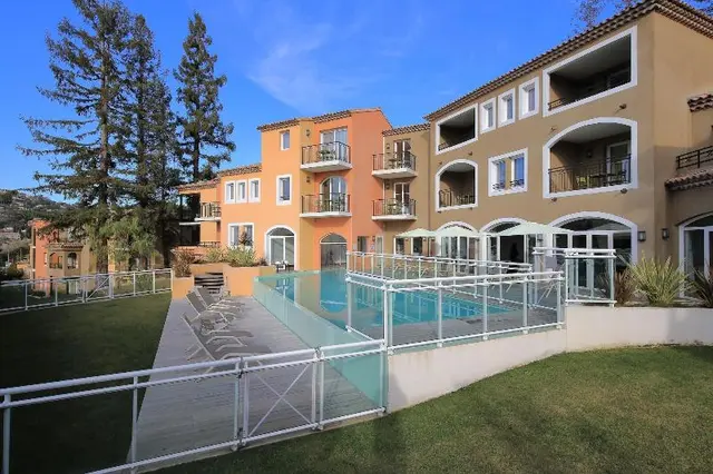 Privilege Apart'Hotel Domaine De Mai