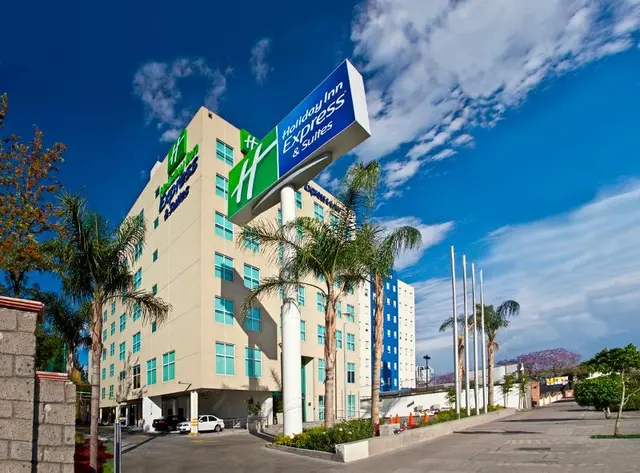 Holiday Inn Express & Suites QUERETARO by IHG