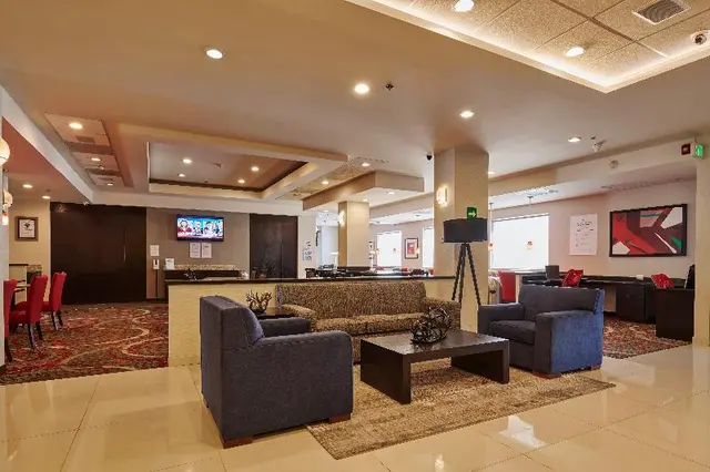 Holiday Inn Express & Suites CHIHUAHUA JUVENTUD by