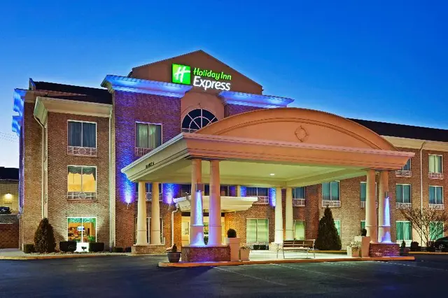 Holiday Inn Express & Suites London By IHG