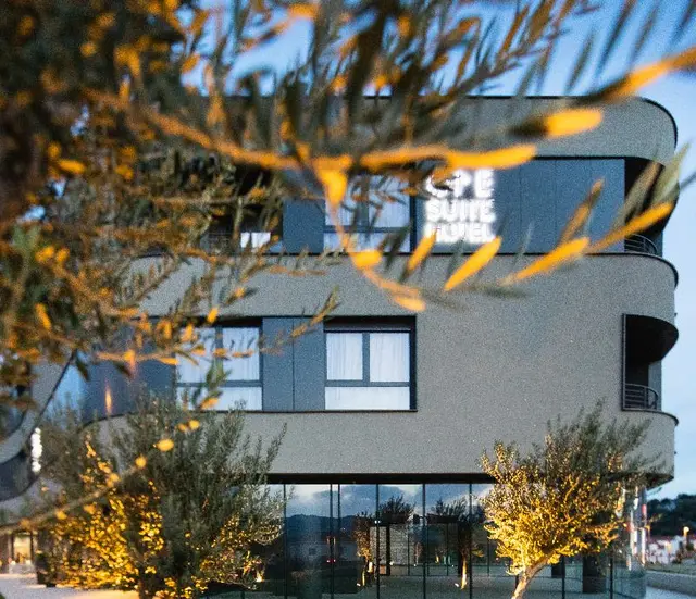 One Suite Hotel