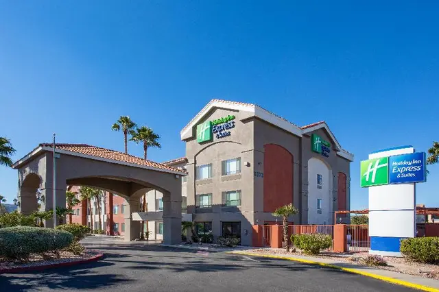 Holiday Inn Express and Suites Marana