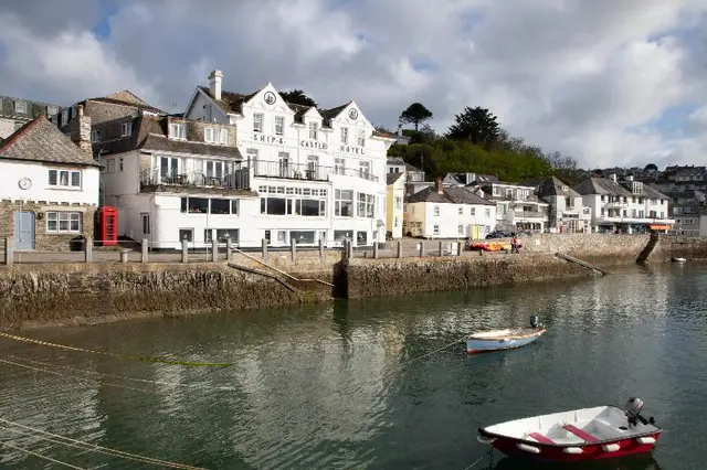 The Ship and Castle
