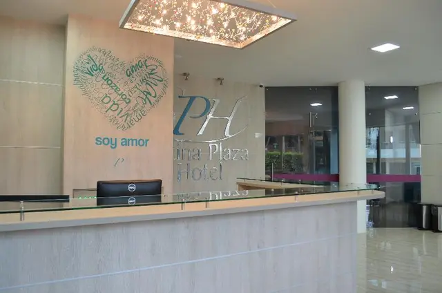 Sixtina Plaza