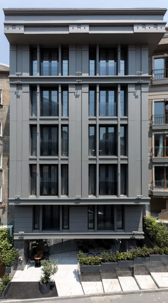 Endless Art Hotel