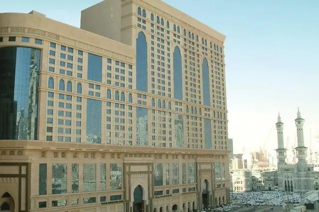 Dar Al Eiman Royal Hotel
