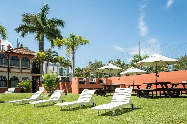 La Alhambra Aparthotel