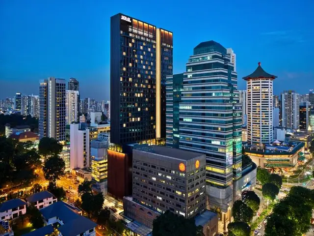 YOTEL Singapore, Select by Hilton