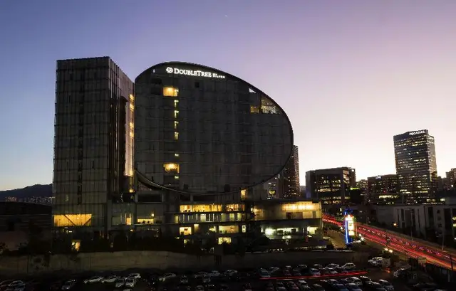 Doubletree By Hilton Mexico City Santa Fe