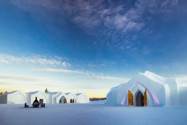 Hotel De Glace