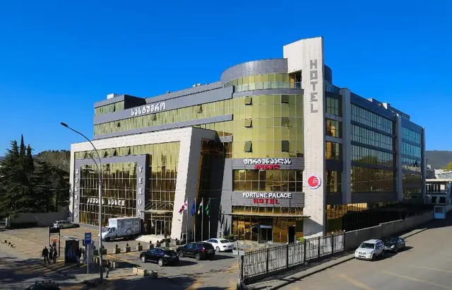 FORTUNE PALACE HOTEL
