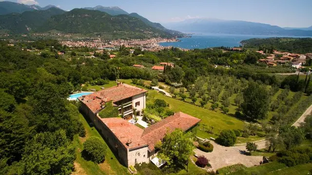 Villa Arcadio Hotel Resort