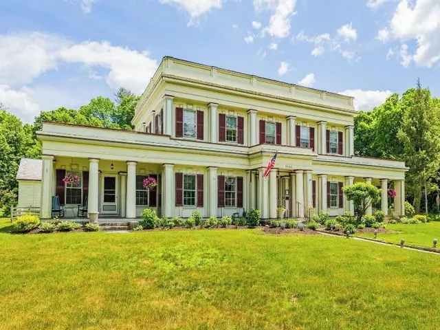 Arlington Inn