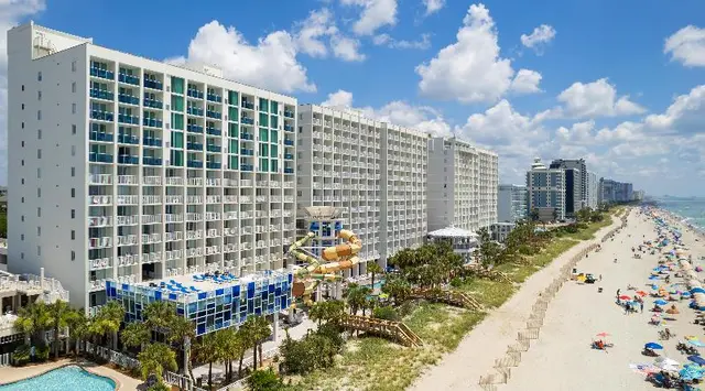 Crown Reef Beach Resort And Waterpark