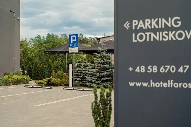 Hotel Faros