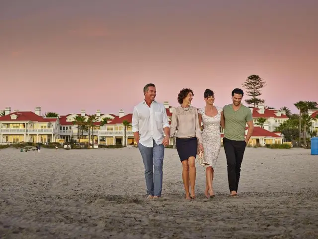 Beach Village at The Del, Curio Collection