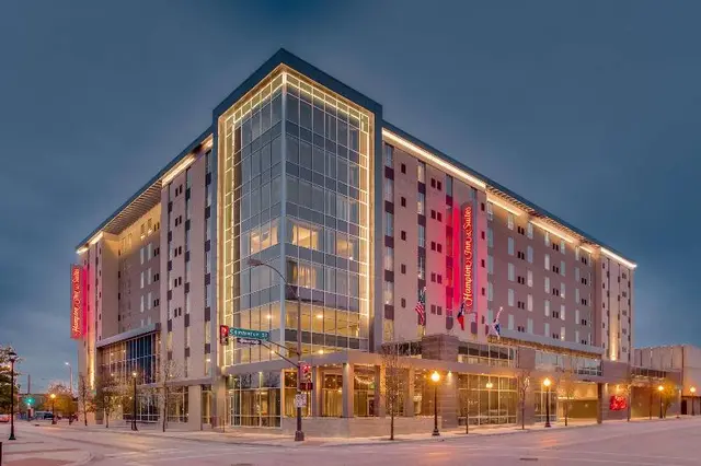 Hampton Inn & Suites Fort Worth Downtown